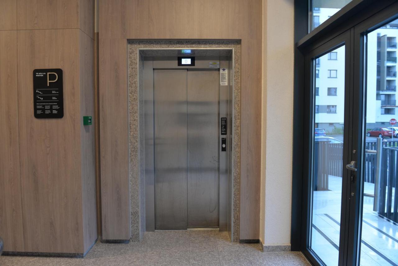 Coresi Deluxe Apartment Braşov Eksteriør billede